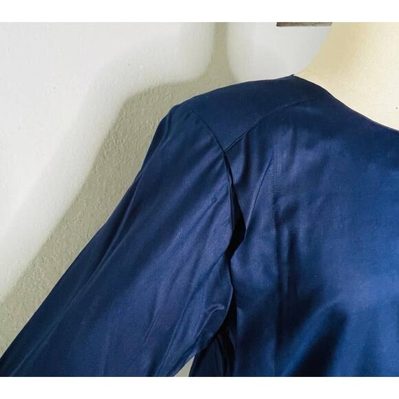 Vintage Joanie Char Navy Blue 100% Silk pleated blouse - Picture 8 of 11